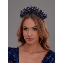 Kristal Taşlı Taç – Işıltılı ve Zarif Davet Aksesuarı