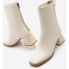 Marjin Kadın Topuklu Bot Küt Burun Arkadan Fermuarlı Nayis Ekru