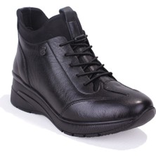 Dagoster DZA07-13091535 Siyah Ortopedik Günlük Düz Topuk Deri Kadın Bot