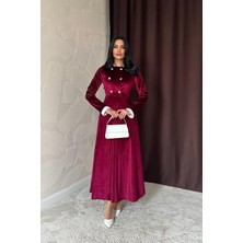 Markano Yakası Taşlı Garnili Kadife Elbise