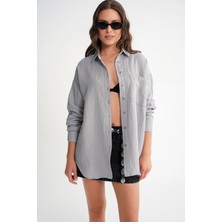 3833 Kadın Oversize Cepli Müslin Gömlek Gri