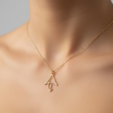 Tabitala TabiTela 14 ayar altın kolye ucu üçgen GM244 1 gr