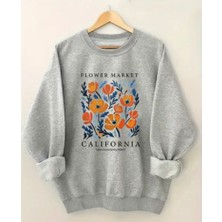 Çiçekler Baskı Detaylı Bisiklet Yaka Içi Polarlı Sweatshirt
