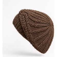 Ressam Model Triko Bere Şapka