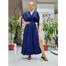 PT242500 Beli Lastikli Yaka Omuz Püsküllü Derin Yırtmaçlı Coton Elbise Lacivert