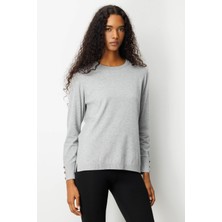 Kadın Sıfır Yaka Yırtmaçlı Yanı Düğmeli Bluz Gri