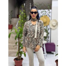 YG86205 Italyan Leopar Şal Desen Fularlı Bluz Bej