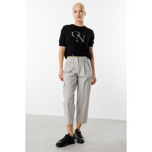 On Paraşüt Kumaş Pileli Pantolon