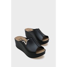 Capone Outfitters Kailey 6145 Kadın Dolgu Topuklu V Toka Terlik