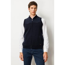 Erkek Hakim Yaka Göğsü ve Cebi Keçe Yün Yelek K.lacivert