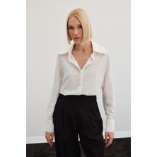 Aksesuarlı Klasik Gömlek - Ekru