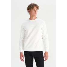 Pamuklu Regular Fit Normal Kesim Bisiklet Yaka Sweatshirt