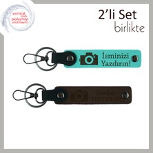 Deklanşörle Başlayan Yolculuk, Isme Özel Kamera Desenli Anahtarlık Takımı, Turkuaz-Koyu Kahve