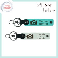 Anıların Peşindeki Aşklara, Kamera Temalı, Isme Yazılabilir 2’li Anahtarlık, Turkuaz-Beyaz