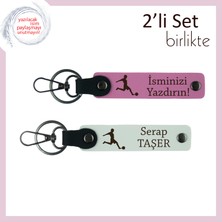 Erkek Arkadaşa Spor Temalı Hediye, Futbol Figürlü ve Isim Yazılabilir Deri Anahtarlık, Pembe-Beyaz