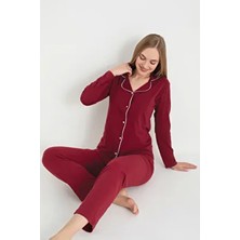 Sude Homewear Kadın Bordo Düğmeli Uzun Kol Pijama Takımı Desenli Rahat Silueti ile