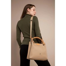 Just Polo Kadın Just Polo Kabartma Desenli Mıknatıslı Çıtçıt Kapama El Çantası Omuz Askısıyla