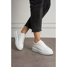 Kotan Kadın Beyaz Bağcıklı Suni Deri Kalın Taban Spor Ayakkabı İnci Detaylı Tasarım