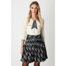 On Yakası Fularlı Triko Kazak Krem 65352