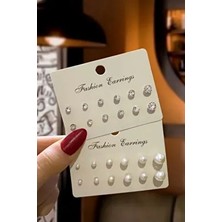 Kadın 24'lü Zirkon Taş ve Inci Küpe Seti