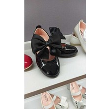 Kız Çocuk Stella Butik Fiyonklu Babet Ayakkabı Suni Deri Termoplastik Taban Düz Siyah