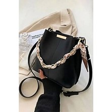 Bag & More Kadın Siyah Fularlı Zincir Aksesuarlı Yumuşak Deri 3 Bölmeli El Kol ve Omuz Çantası