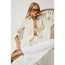 Kadın Açık Krem Oversize Basic Müslin Gömlek MX00150