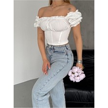 Qutta Kadın Beyaz Balon Kol Büzgülü Crop Bluz Dalgıç Kumaş Straplez Yaka Polyester Karışımlı