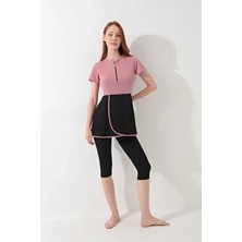 Kadın Kısa Kollu Yarı Kapalı Tesettür Mayo Taytlı Boneli Takım Short Arm Swimsuit