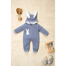 Ponponlu Tavşan Nakışlı Fermuarlı Kulaklı Bebek Tulumu