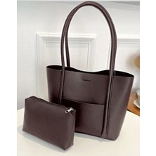 Woys Bags Kahverengi Yavrulu Omuz Çantası Suni Deri Düz Desenli Basic Koleksiyon Kadınlar İçin Şık