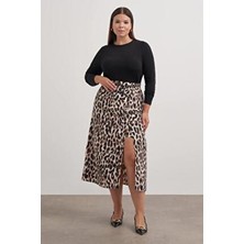 Myline Arka Beli Lastikli Büzgülü Midi Etek Çok Renkli Leopar Desenli Dokuma Kumaş Normal Bel 84 cm