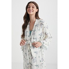 Catherine's Yumuşak Dokulu Hamile Sabahlık Çiçek Desenli Viskoz Kumaş ile Şık ve Rahat