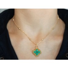 Crystal Atelier Turkuaz Kristal Taşlı Yonca Kolye - Kadın Zarif Şık Takı Hediyelik Şans Kolyesi - Trend Minimalist Aksesuar Günlük Kombin ve Özel Gün Hediyesi - Altın Kaplama Yonca Şans Kolyesi