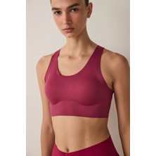 Penti Kadın Bordo Zero Feel Spor Sütyeni Orta Destek Nefes Alabilir Yapı ile Gün Boyu Konfor