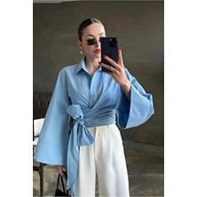 Lesclees Kadın Mavi Ispanyol Kol Oversize Fit Gömlek Kuşaklı Bağlamalı Klasik Düz Desenli