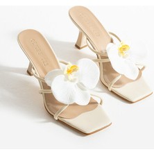 Arlis Krem Orkide Detay Kadın Topuklu Terlik