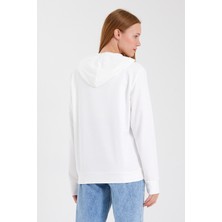 Süperlife Kadın Kapşonlu Regular Fit El Yazılı Brooklyn Baskılı Ince Sweatshirt SPR23SWK361