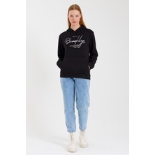 Süperlife Kadın Kapşonlu Regular Fit El Yazılı Brooklyn Baskılı Ince Sweatshirt SPR23SWK361