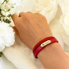 14 Ayar Plakalı Altın Leyla Ismine Özel Koyu Kırmızı Derili Kelebek Motifli Hediye BILEKLIK-677