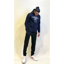 Kapşonlu Rahat Kalıp Içi Polarlı 3 Iplik Tokyo Baskılı Sweatshırt SPR24SW12