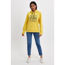 Kadın Kapşonlu Rahat Kalıp Içi Polarlı 3 Iplik  Los Angeles Baskılı Sweatshırt SPR24SWK10