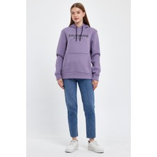 Kadın Kapşonlu Rahat Kalıp Içi Polarlı 3 Iplik Californıa Baskılı Sweatshırt SPR24SWK11