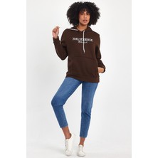 Kadın Kapşonlu Rahat Kalıp Içi Polarlı 3 Iplik Californıa Baskılı Sweatshırt SPR24SWK11