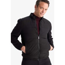 DeFacto Su Geçirmez Slim Fit Dik Yaka Esnek Mont D7532AX25AU