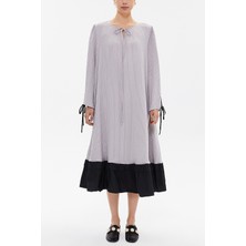 Gri Önü Piliseli Midi Elbise 93152