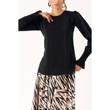 Siyah Pilise Detaylı Bluz 19911