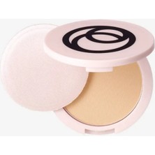 Oriflame Oncolour Medium Beige 38801 Sıkıştırılmış Pudra 1 Adet Pürüzsüz ve Kremsi Doku Özelliği
