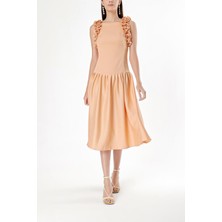 Bej Kolsuz Dar Kesim Elbise 93901