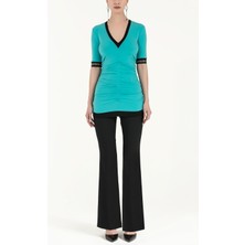 Mint V Yaka Örme Bluz 18786